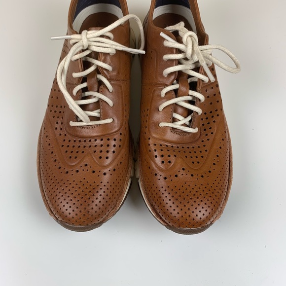 Cole Haan low rise sneakers - Picture 2 of 4